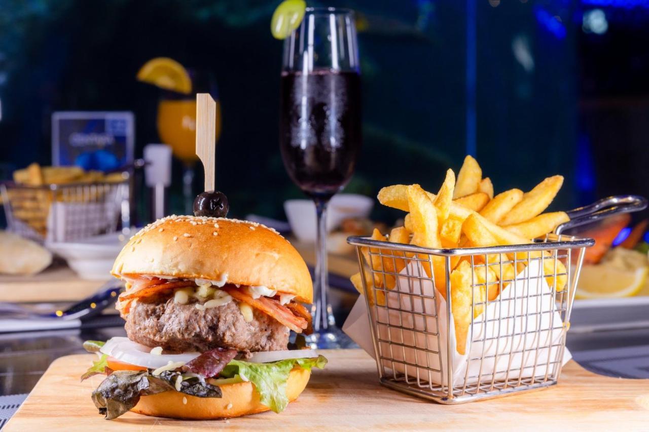Azure Hotel باتايا المظهر الخارجي الصورة
